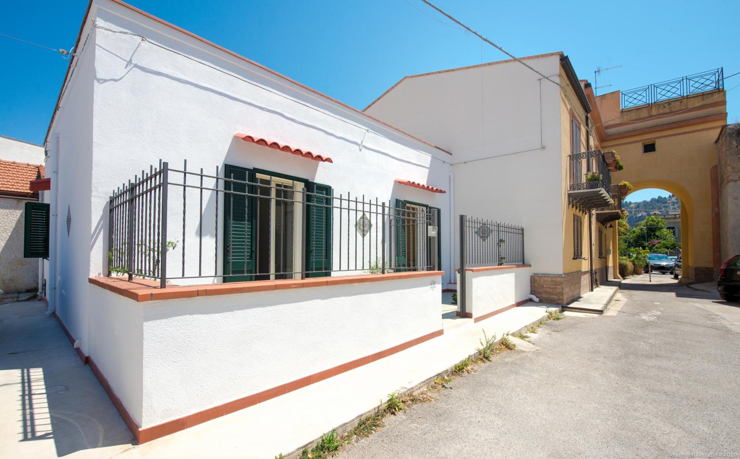 Casa Martini Mondello view 2