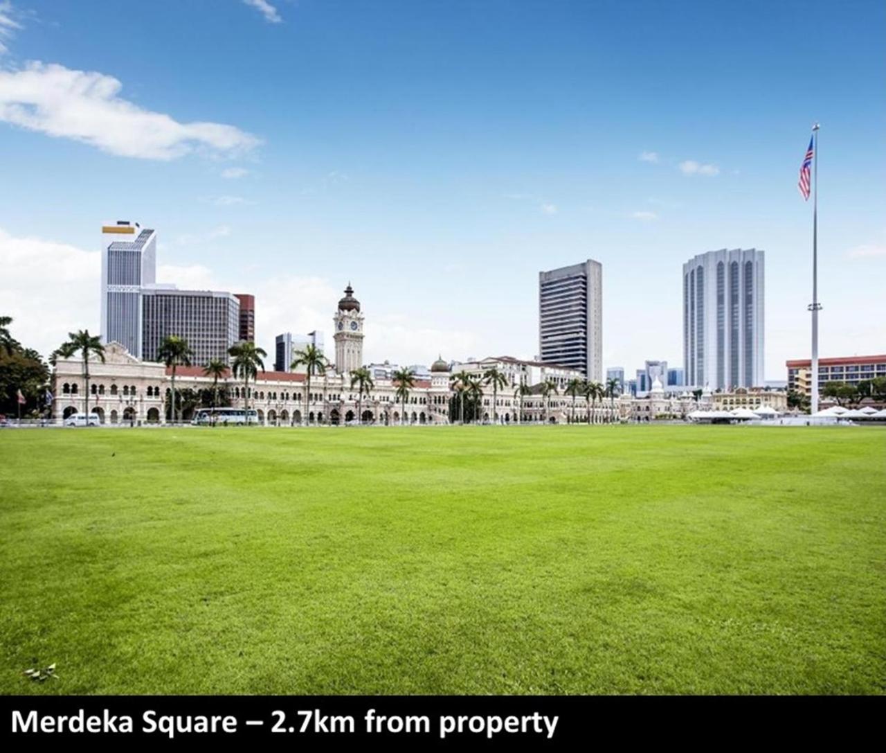 KLCC Inifinity Pool - The Regalia Residences & Suites by KL minsu