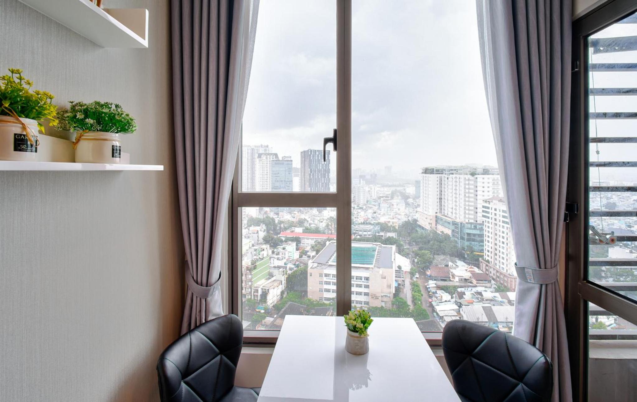 Saigon Banhada - Rivergate - Infinity Pool