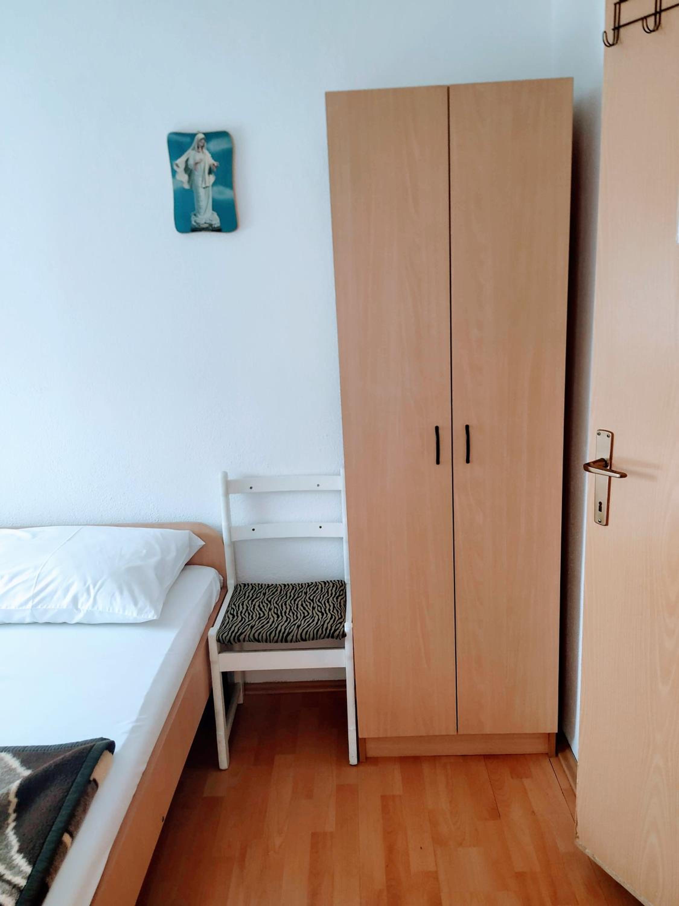 Photo 32