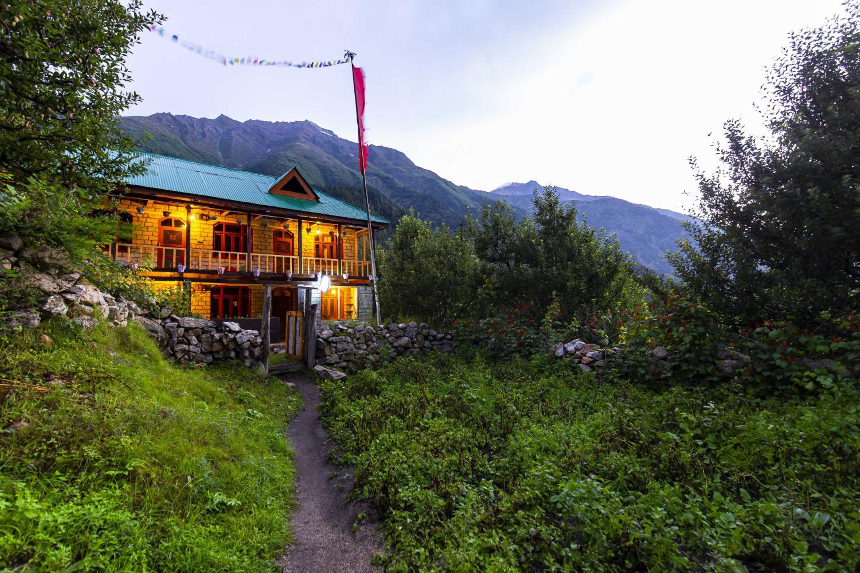 Zostel Homes Rakchham (Kinnaur/Sangla/Chitkul) view 2