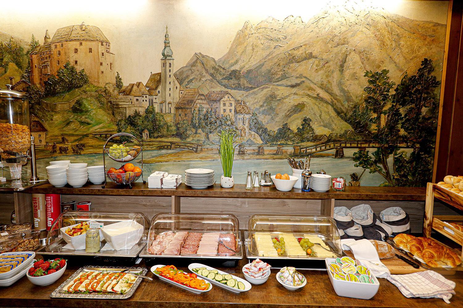 Pension Café Maier