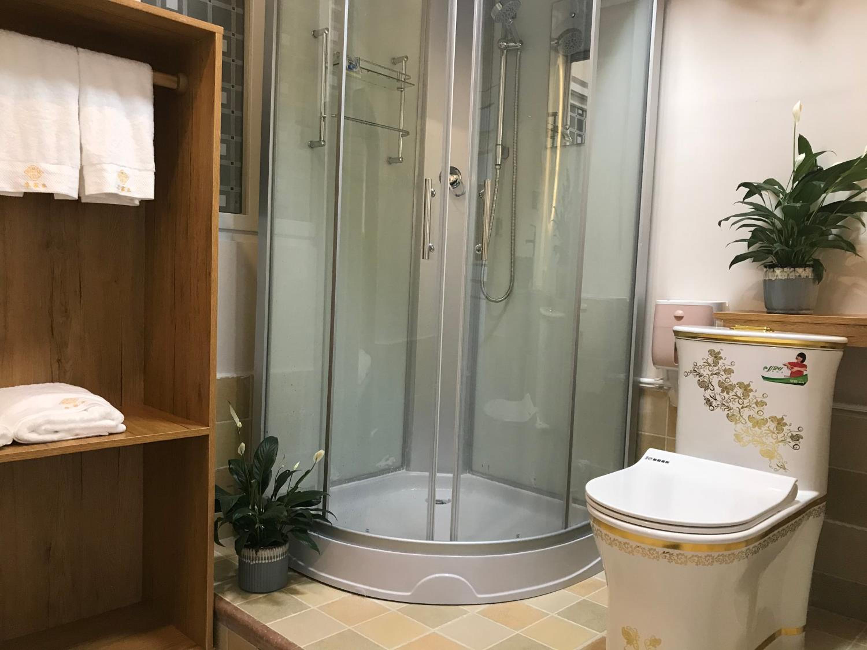 Enshi Grand Canyon Chunlun Farmstay