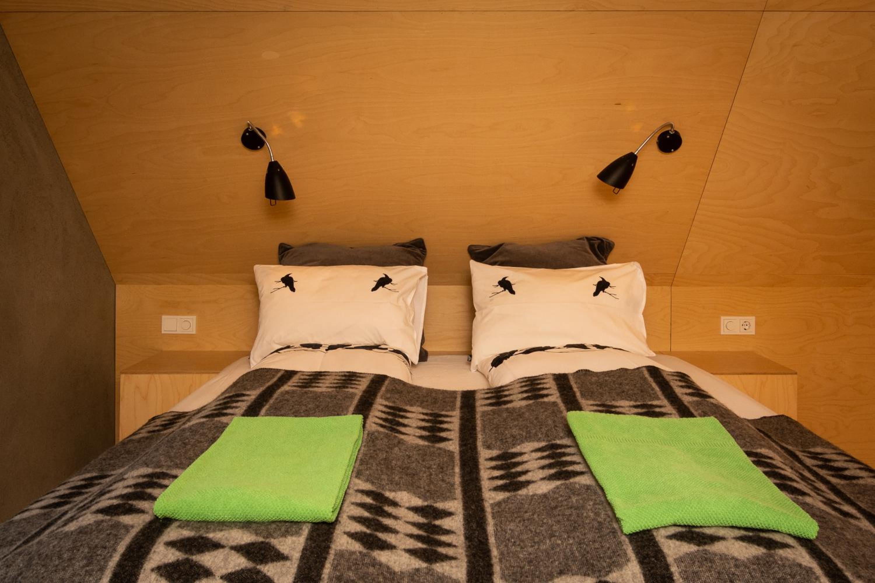 Viking Cottages & Apartments