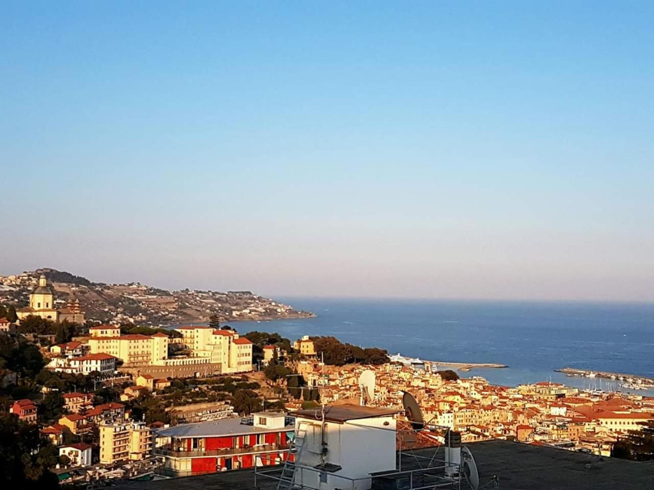 Il Paradiso del Relax private room with bathroom Parking view 5