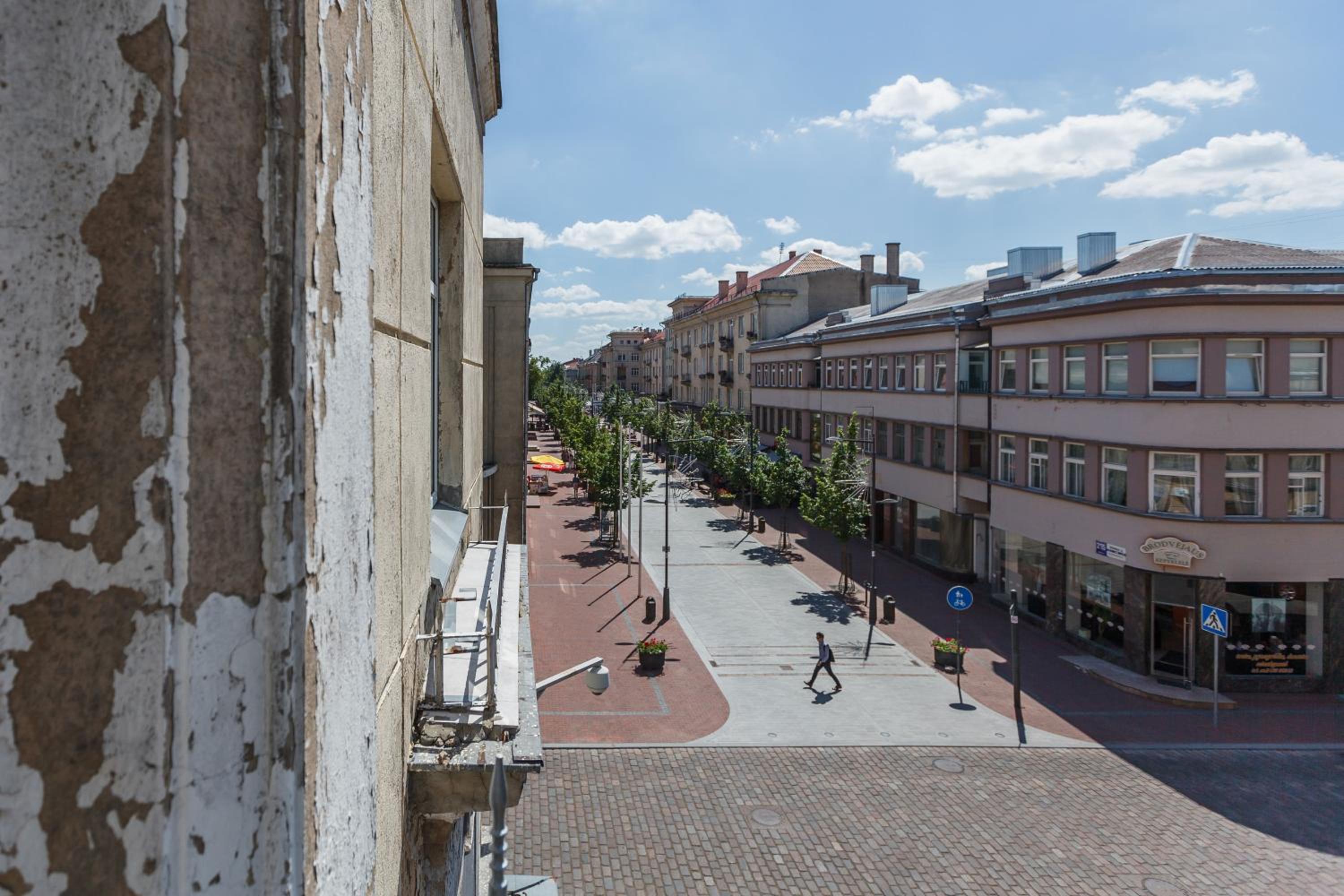 Avenue