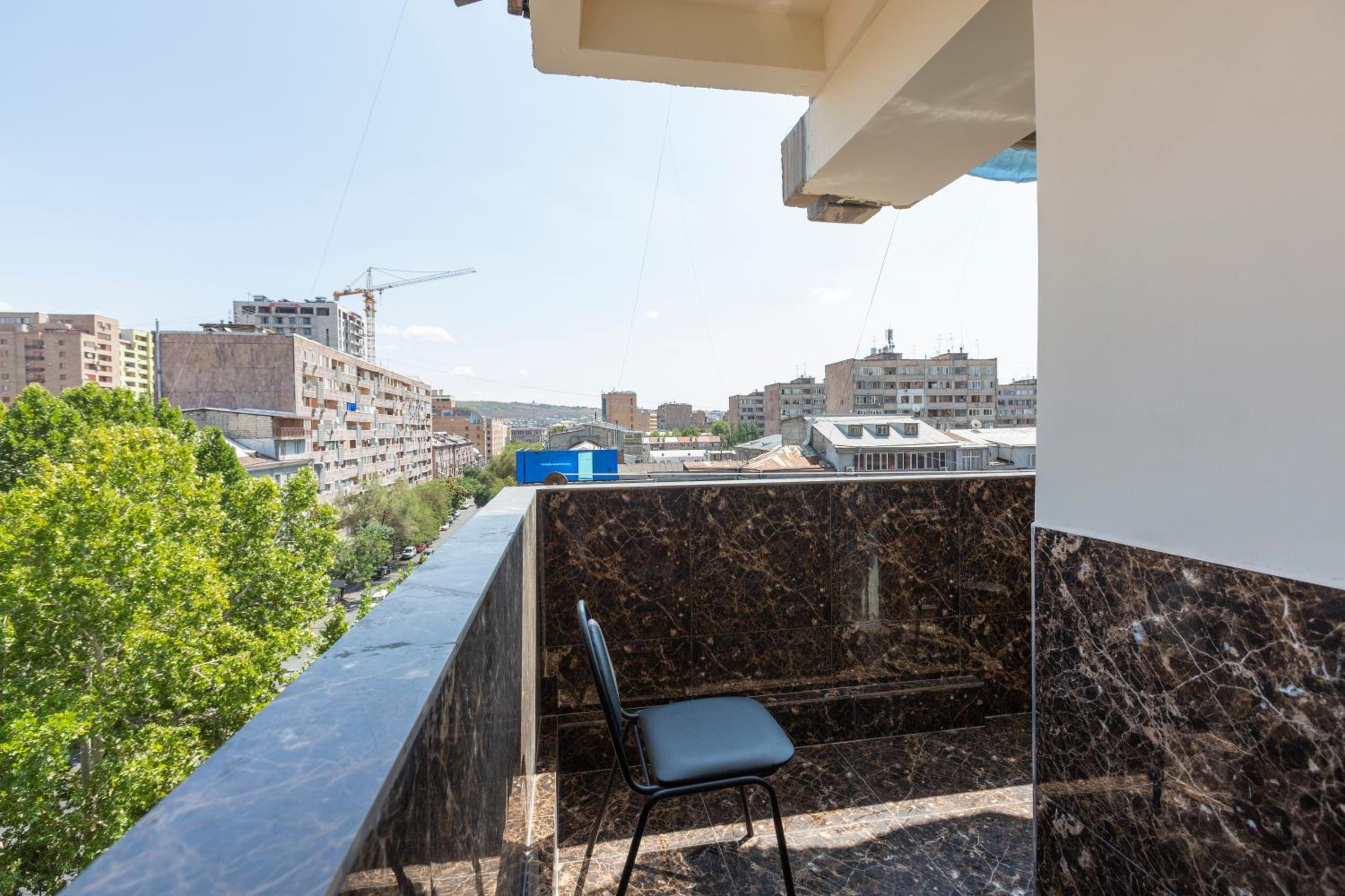 Umba Apartment N3 - balcony and Mount Ararat view