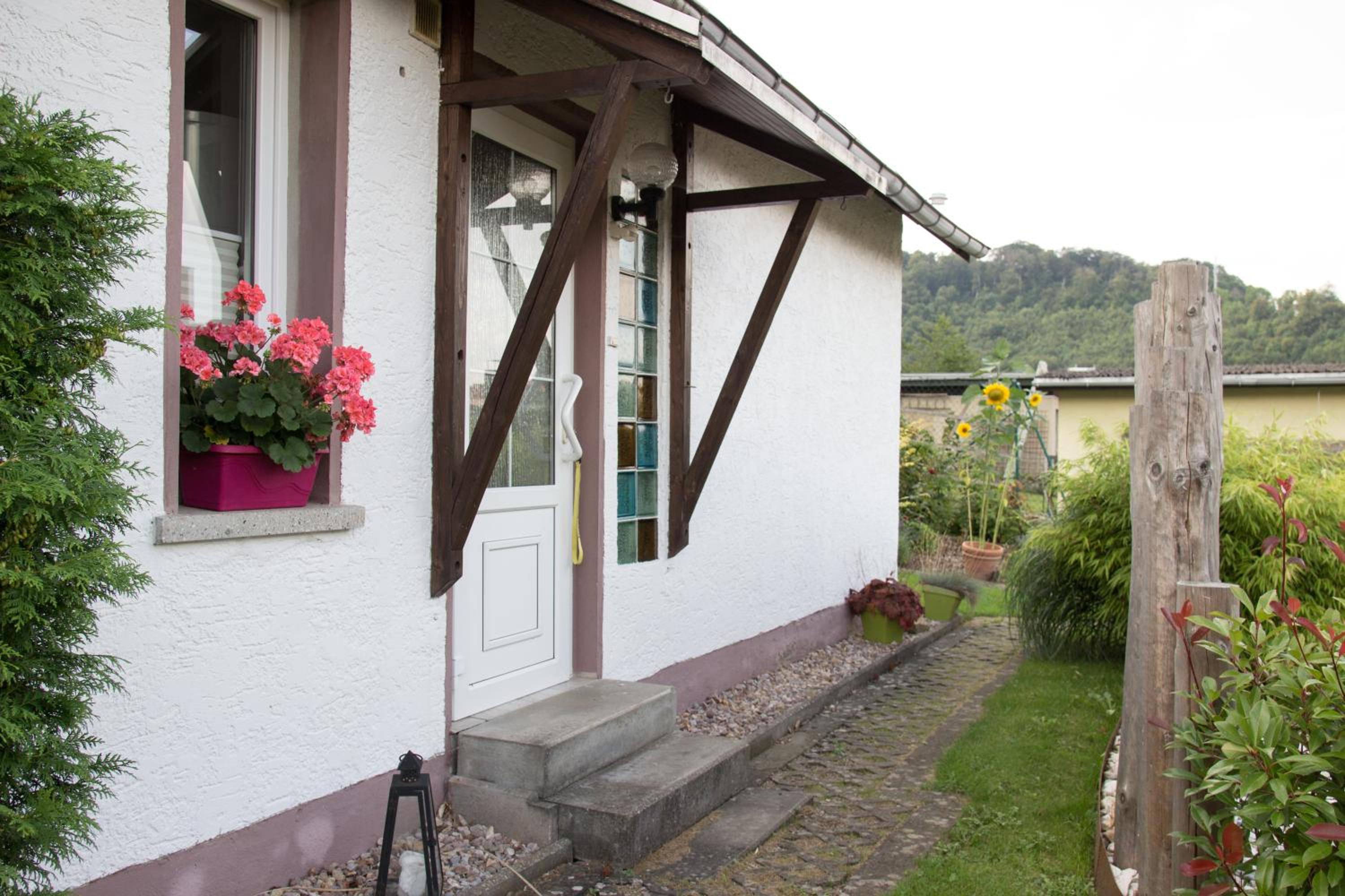 Kleines Ferienhaus zu Füßen des Rennsteigs view 2
