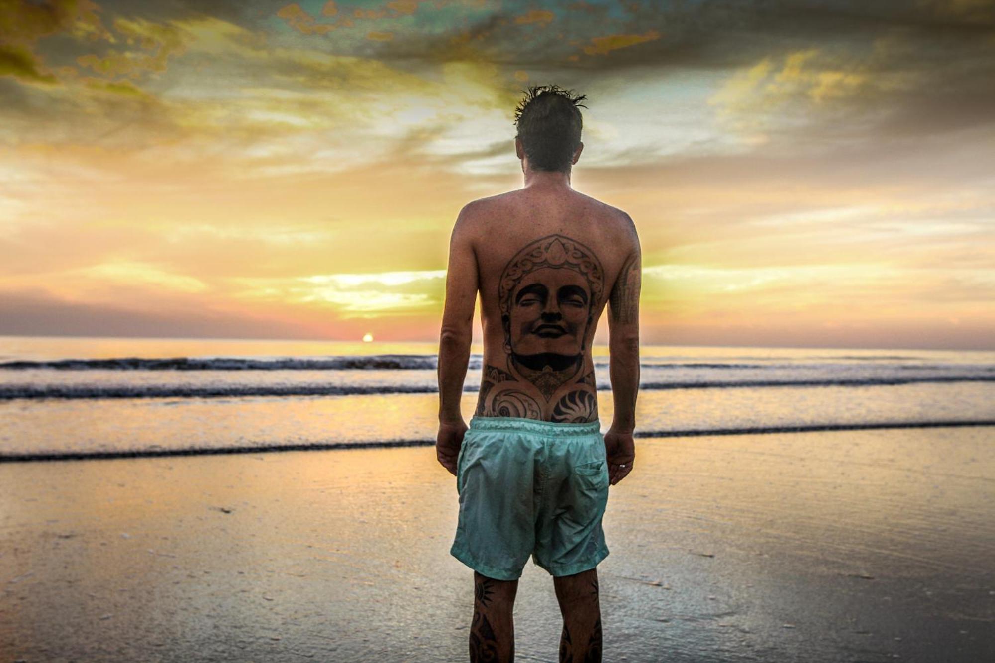 Las Dunas Surf Resort