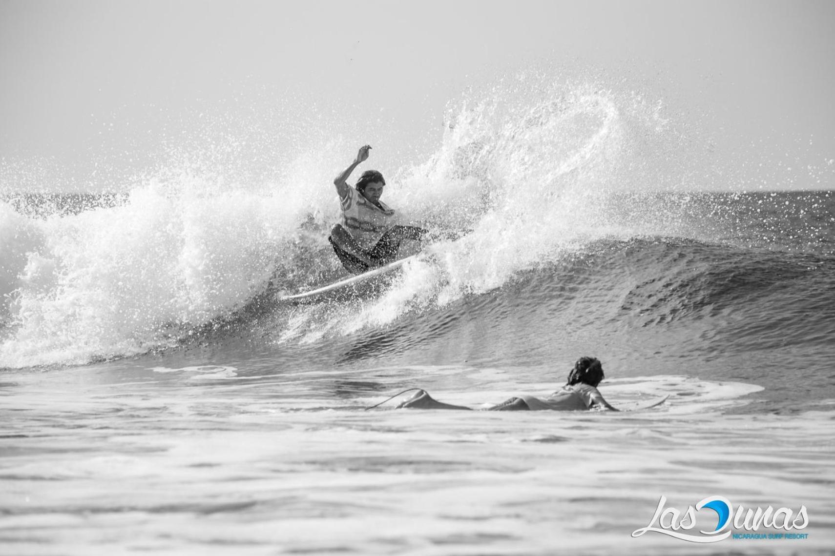 Las Dunas Surf Resort
