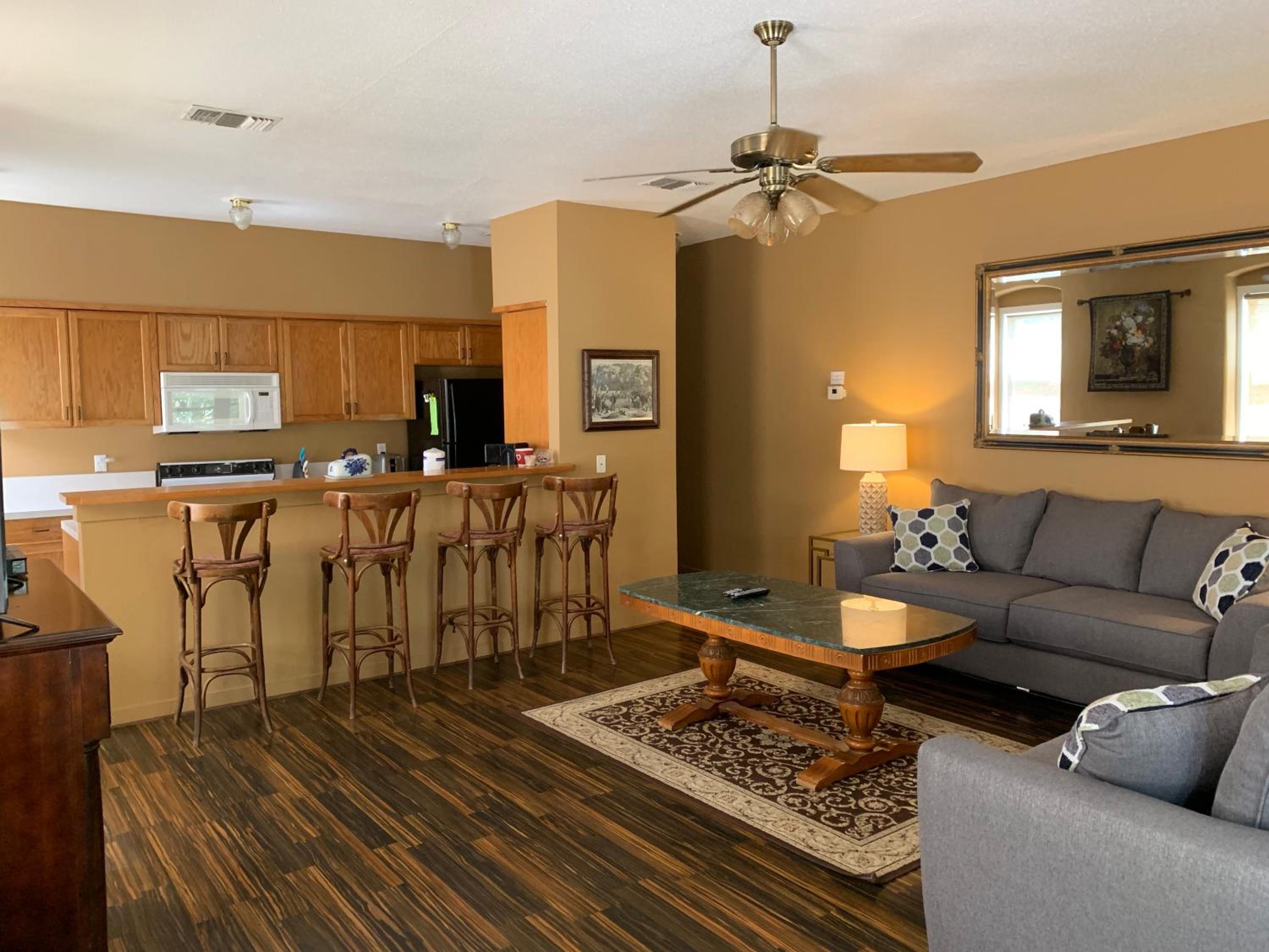 Schmitz Bed & Breakfast