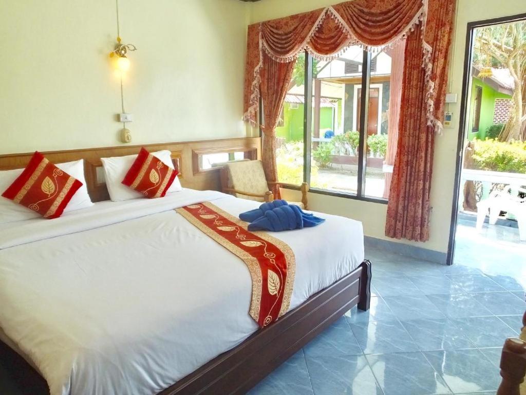 Blue Andaman Lanta Resort