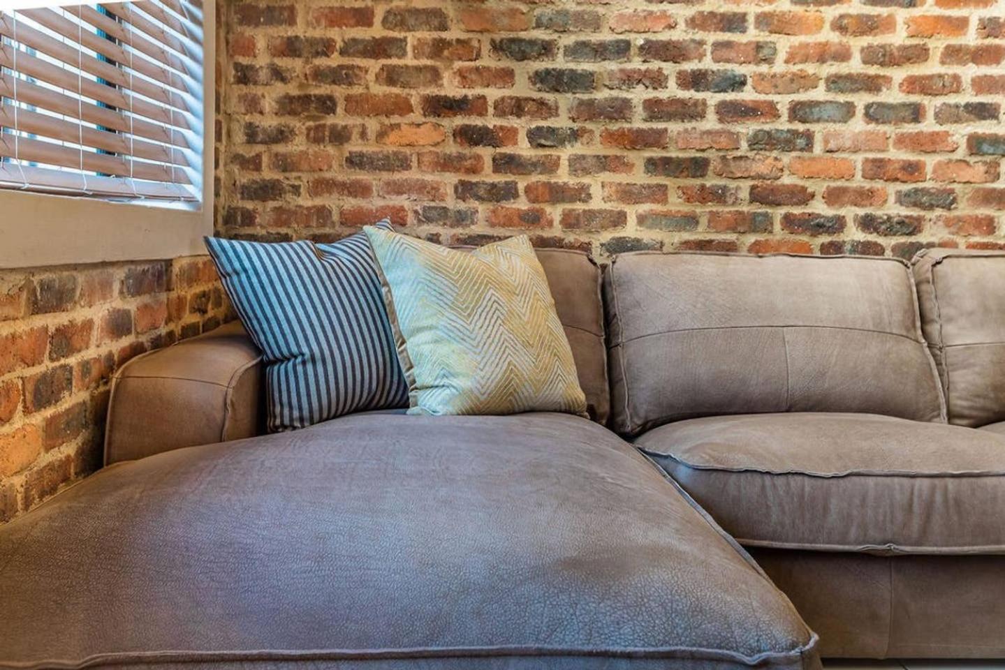 Northcliff Gap Guesthouse