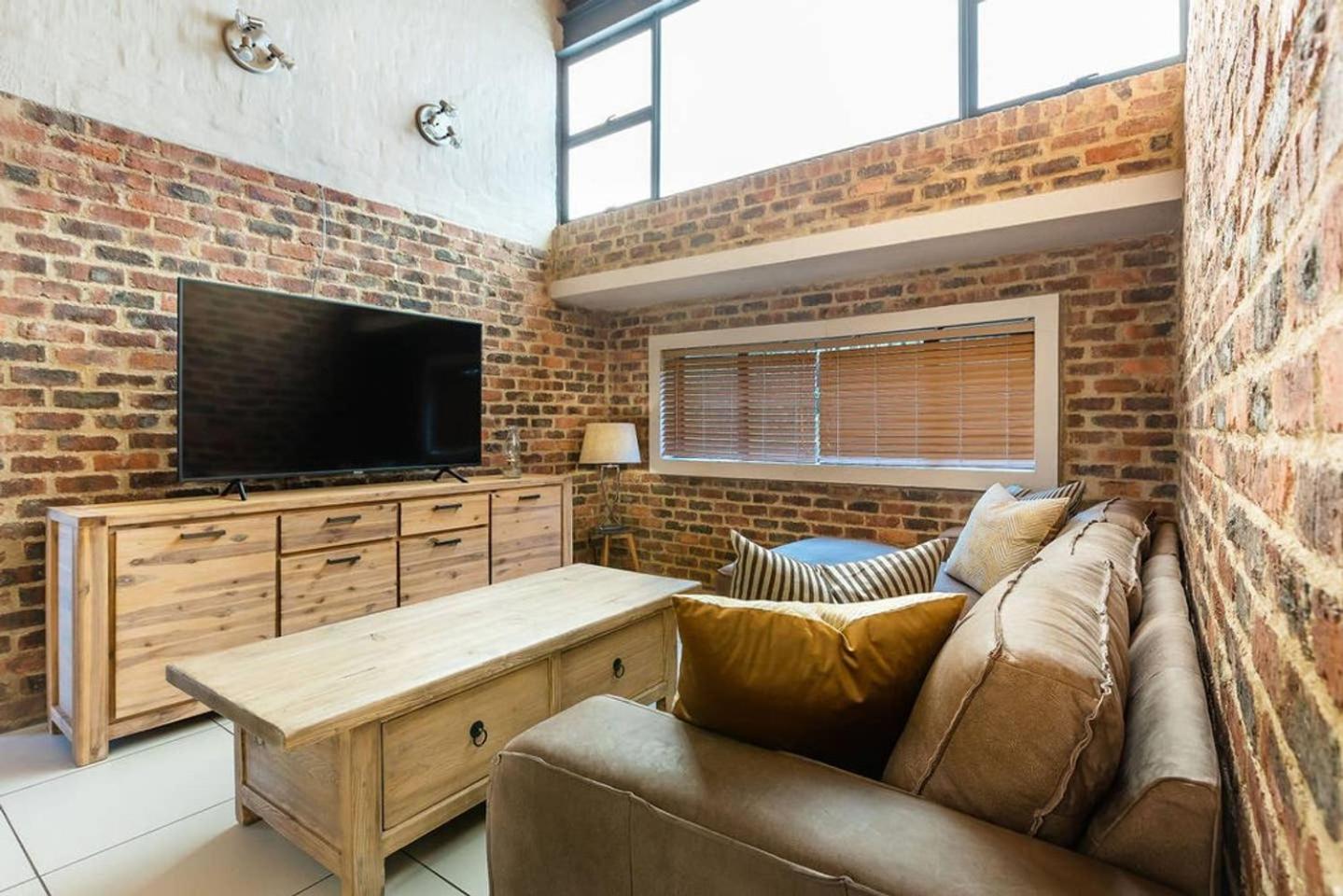 Northcliff Gap Guesthouse
