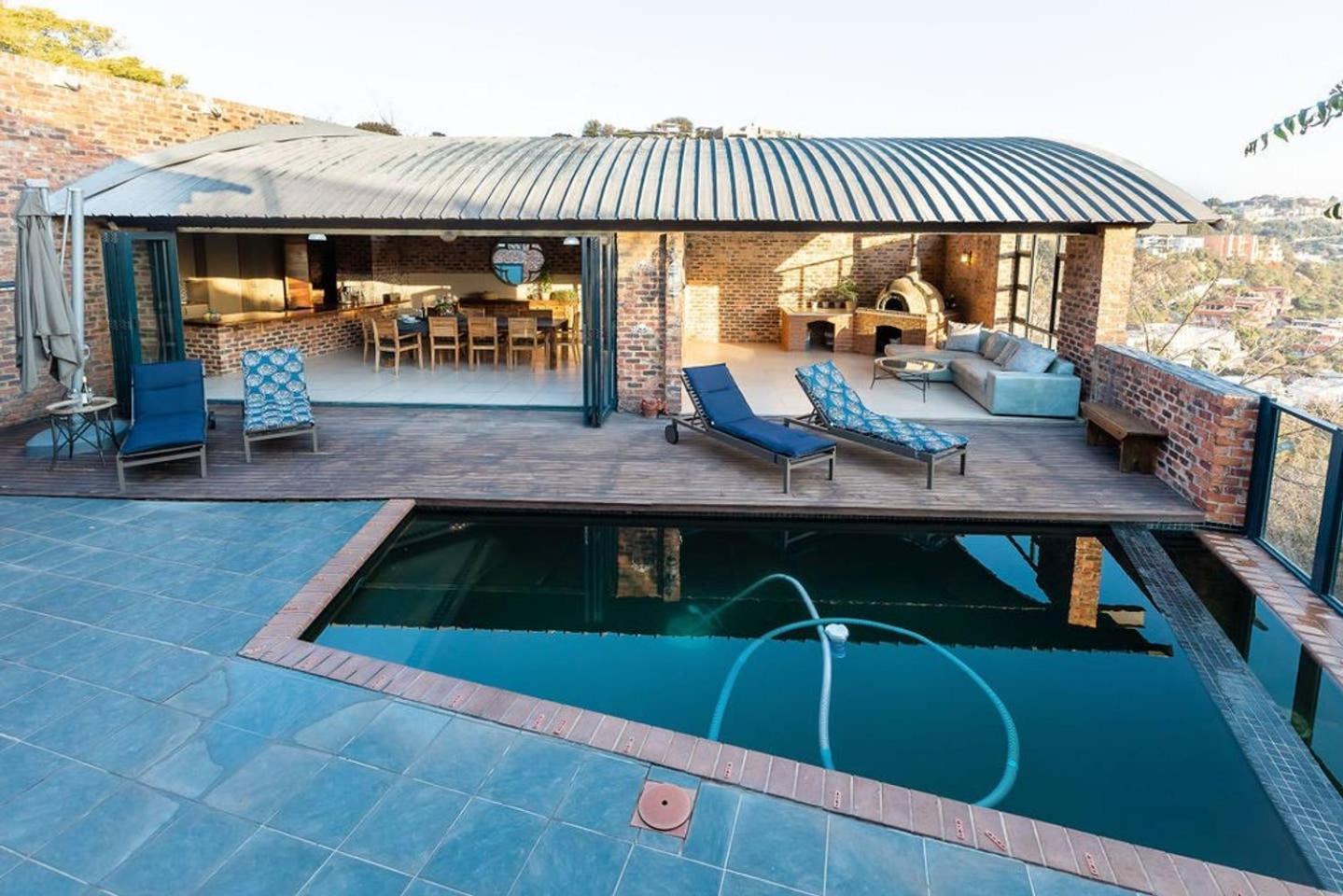 Northcliff Gap Guesthouse