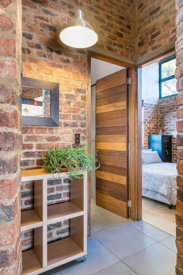 Northcliff Gap Guesthouse