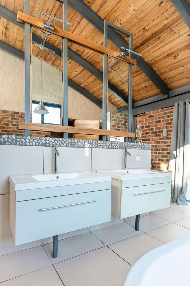 Northcliff Gap Guesthouse