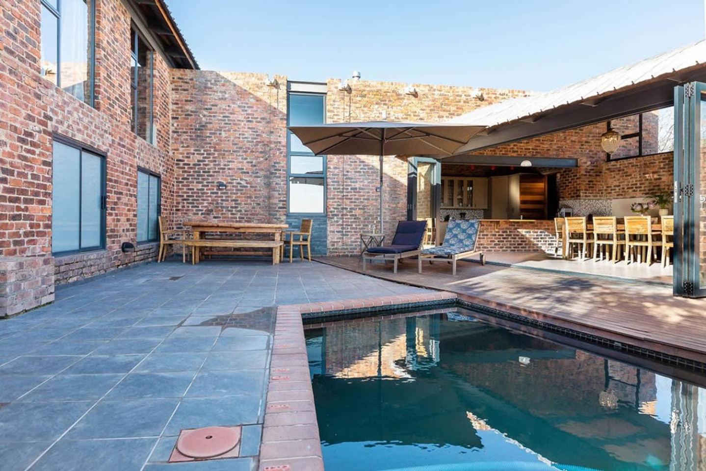 Northcliff Gap Guesthouse
