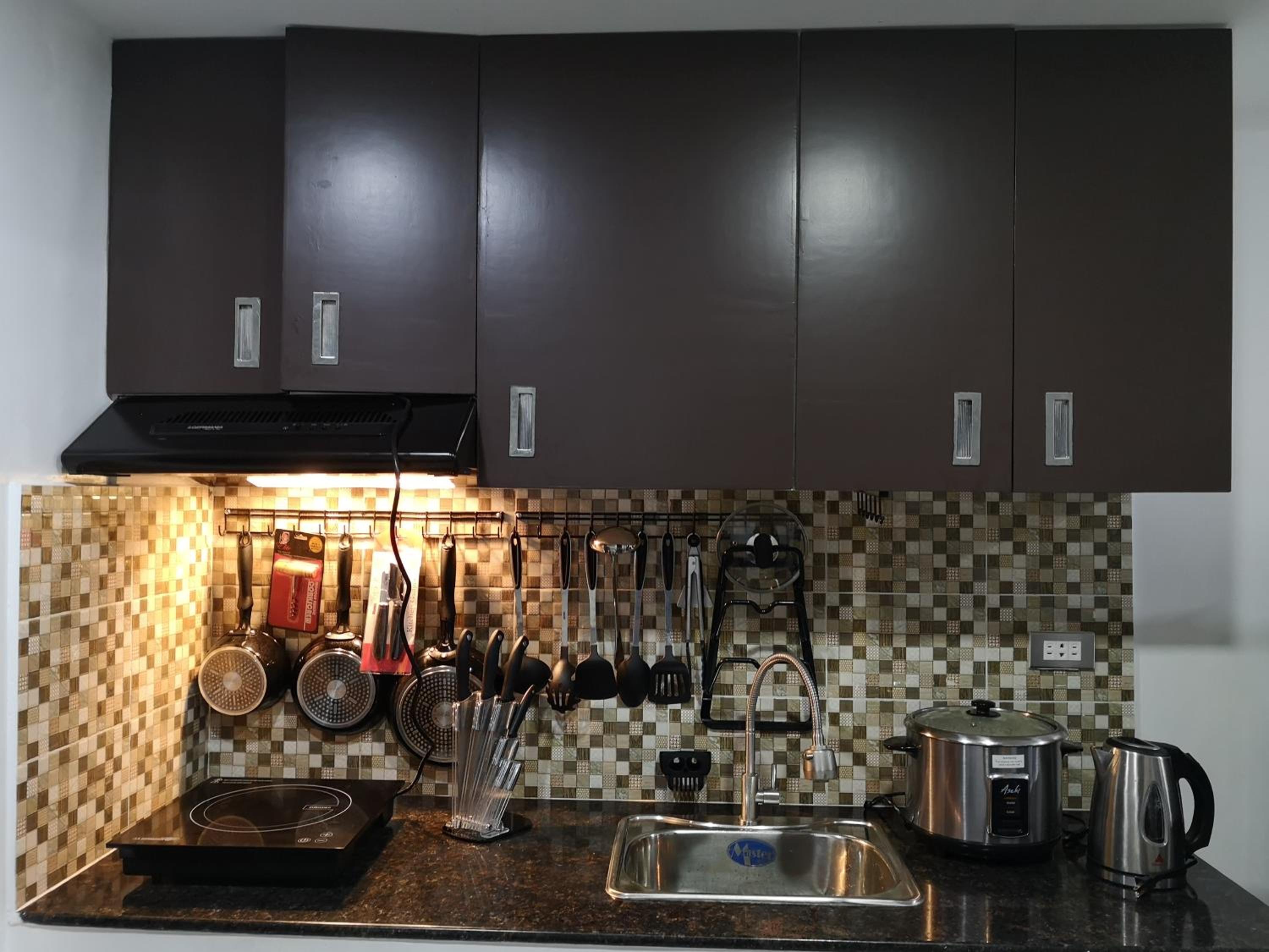 Burnham Hill Condominium by KF