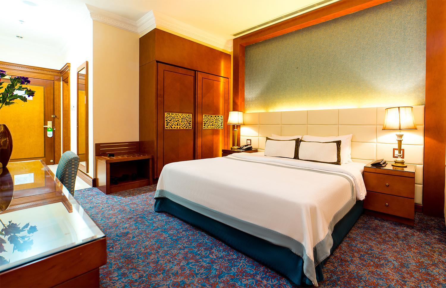 Sunday Hotel Al Barsha Dubai Mall of the Emirates Formerly Grand Excelsior Al barsha