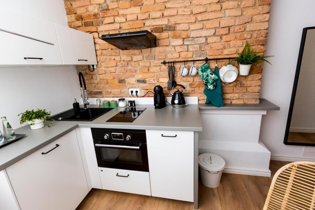 Loft Paprotka Premium Apartment, close to MTP Expo, F.VAT view 5