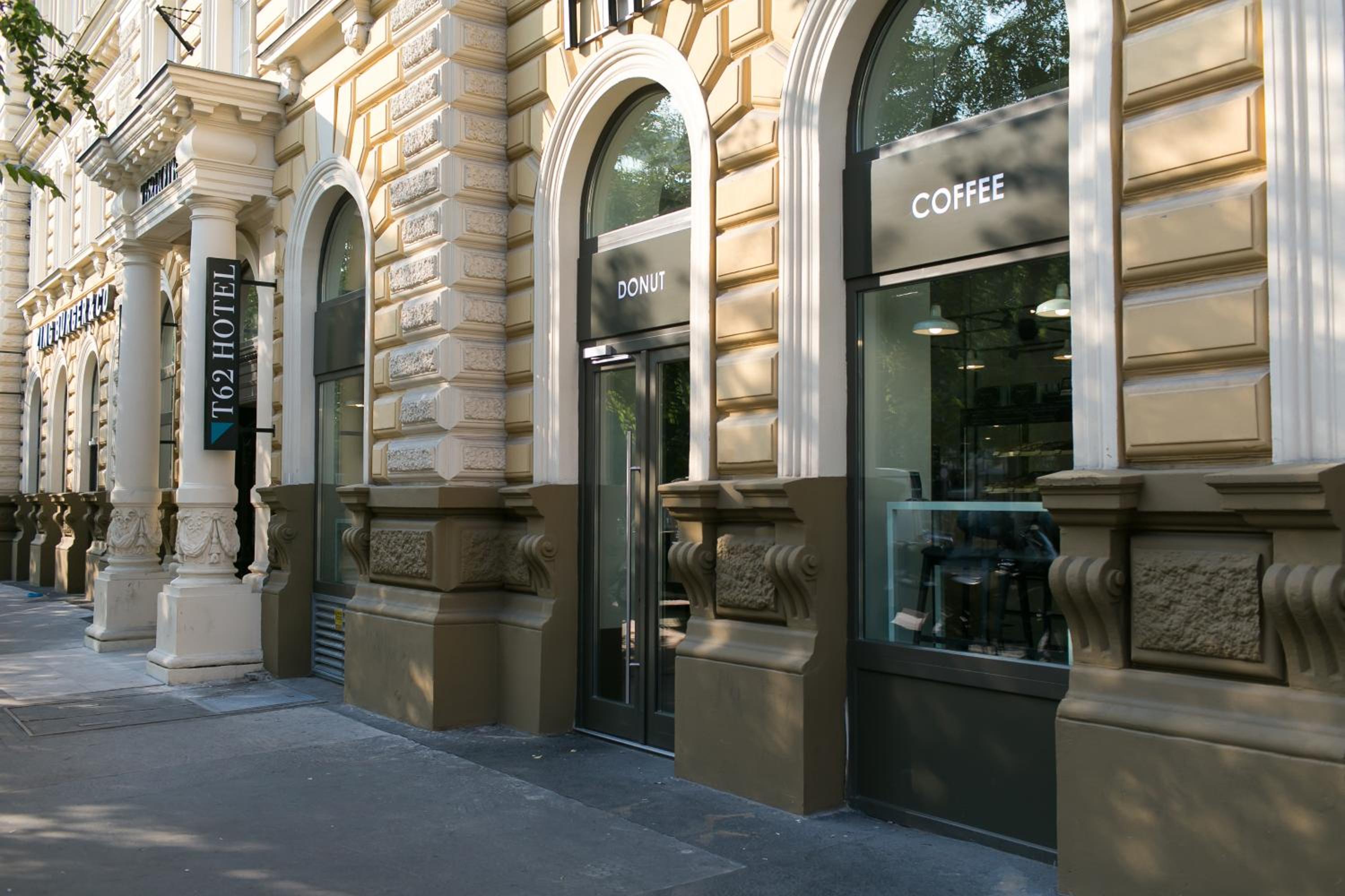 Hotel T62 Hotel - Image 1