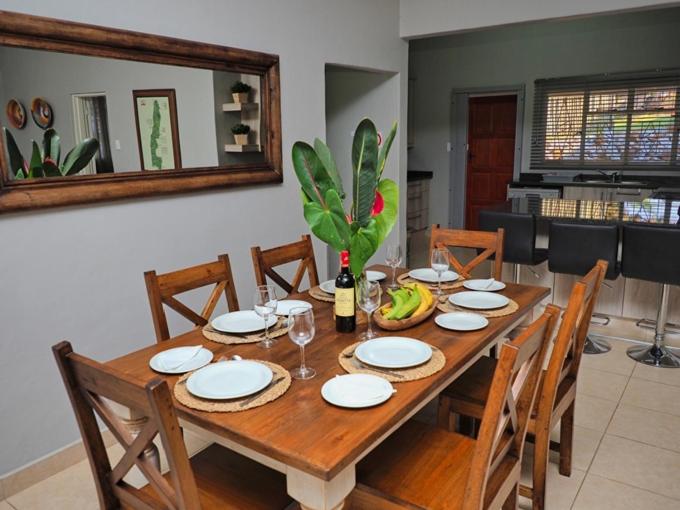 Hazyview Vacations - Poinsettia family Cottage - Property Image 18