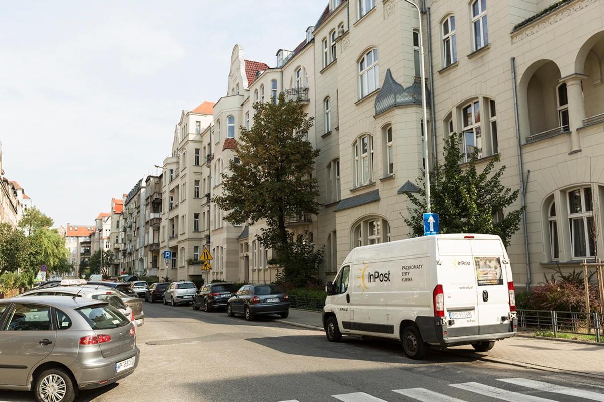 Loft Paprotka Premium Apartment, close to MTP Expo, F.VAT view 3