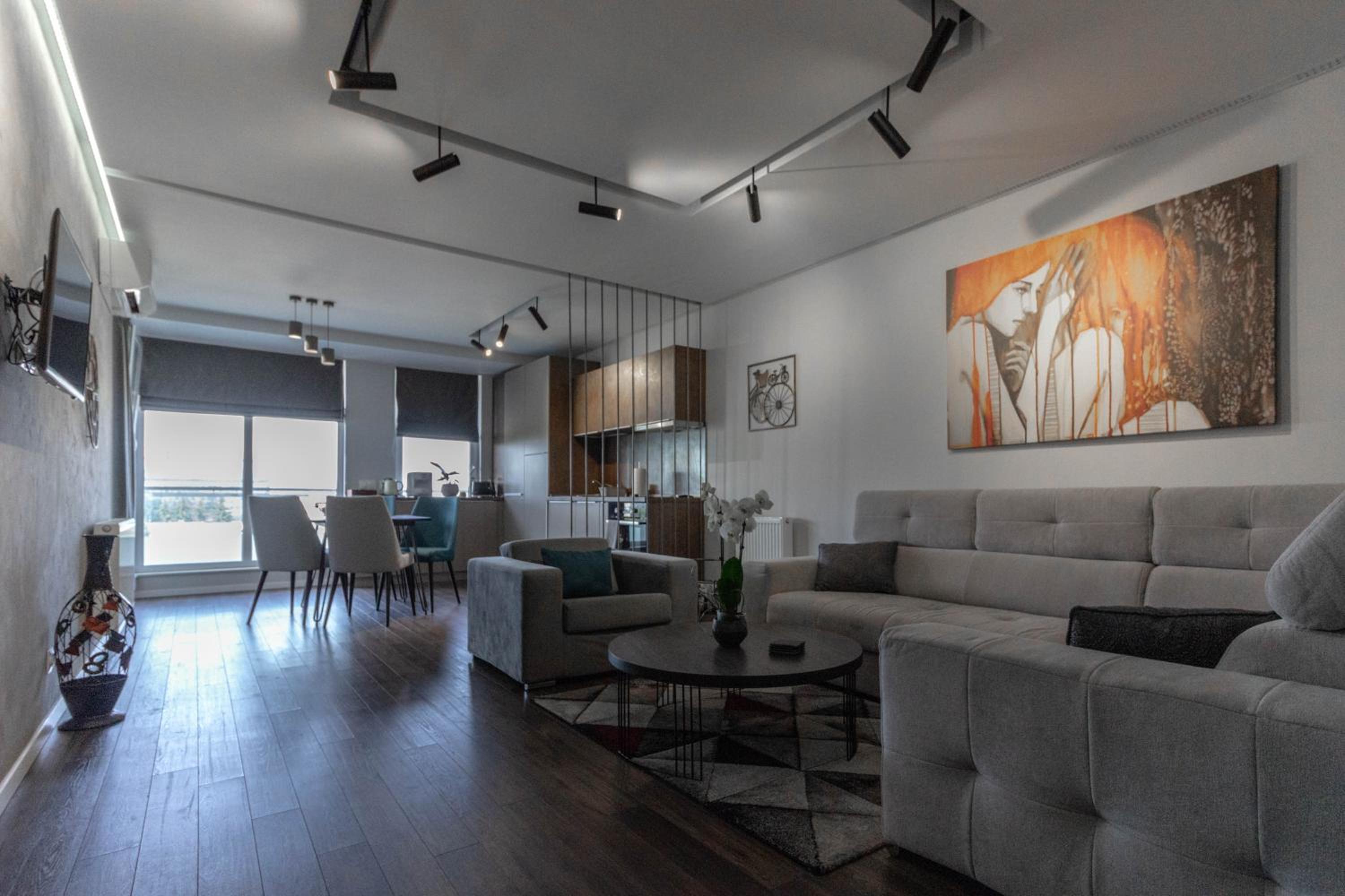 Ares ApartHotel
