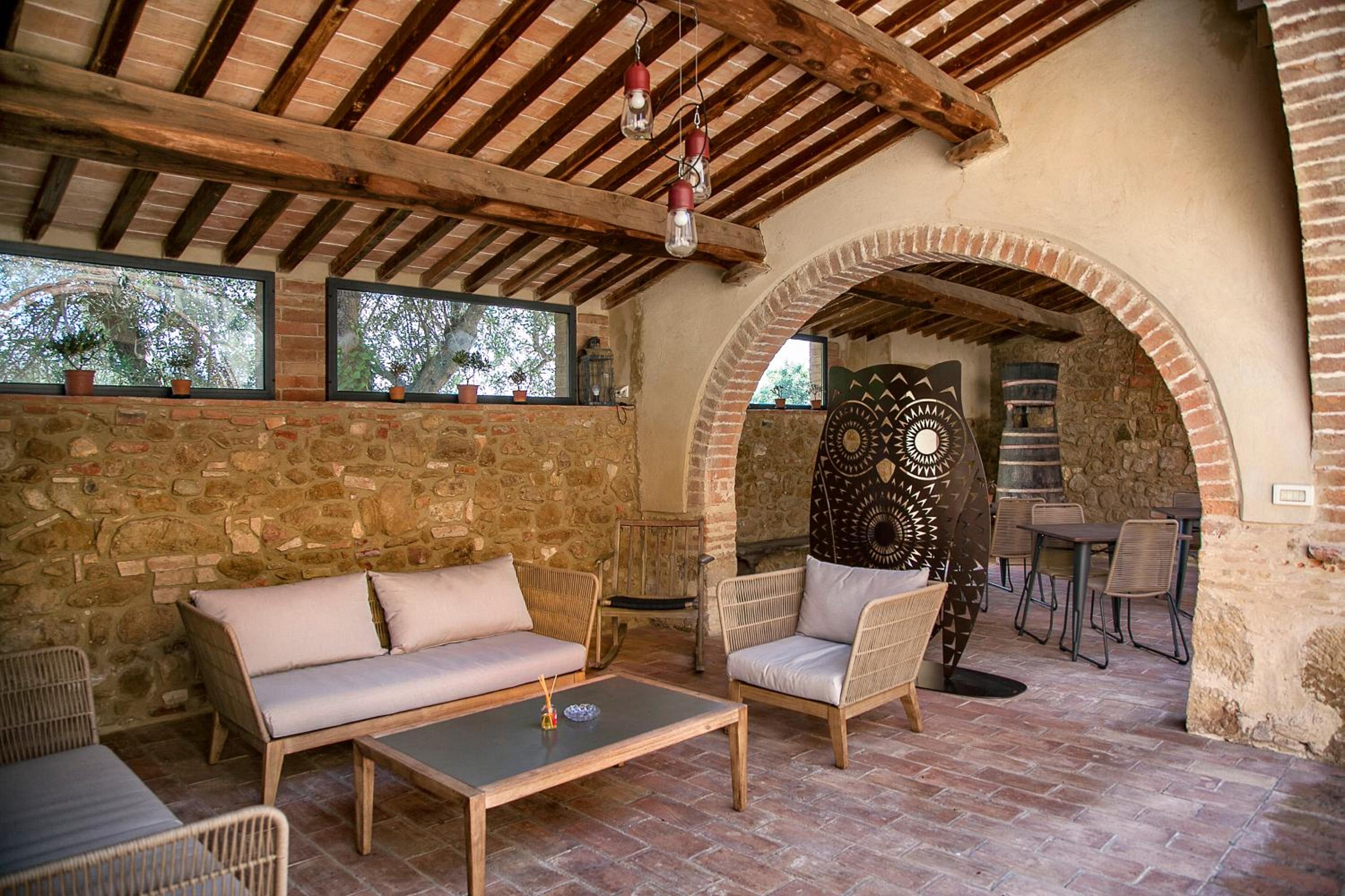 Palazzo Massaini - Cavarciano view 3