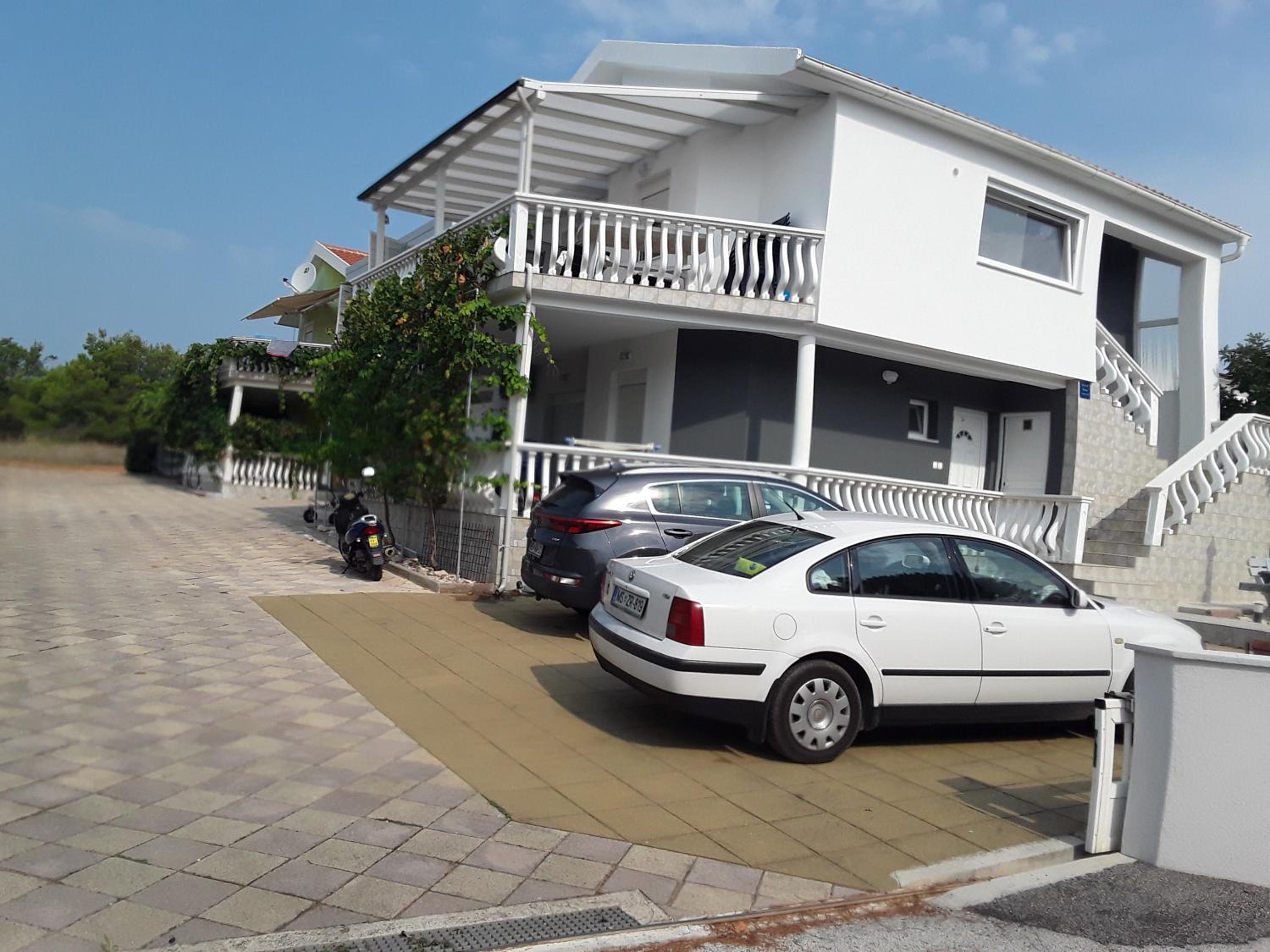 Apartmani Mimi Vir