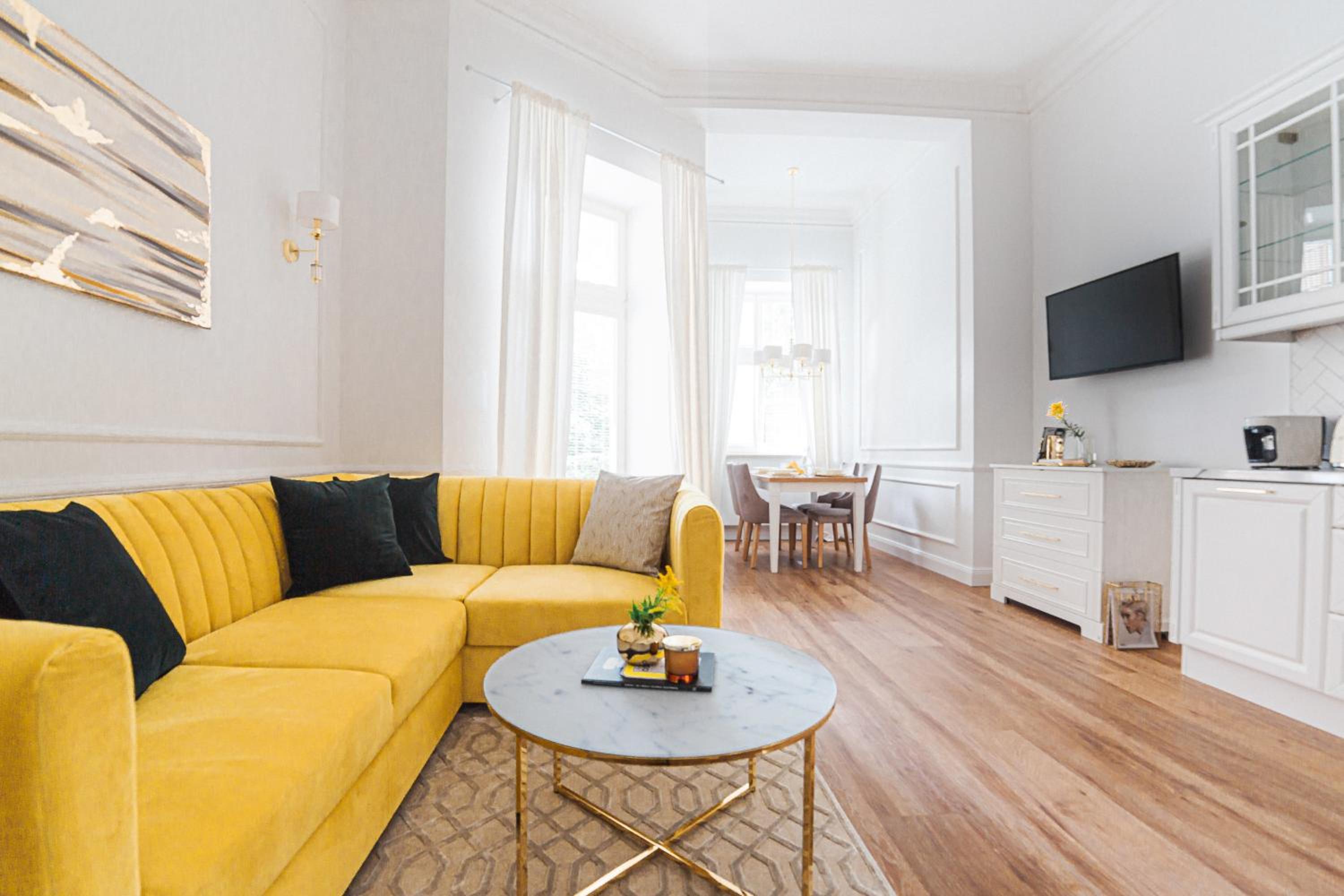 Apartament Golden Place