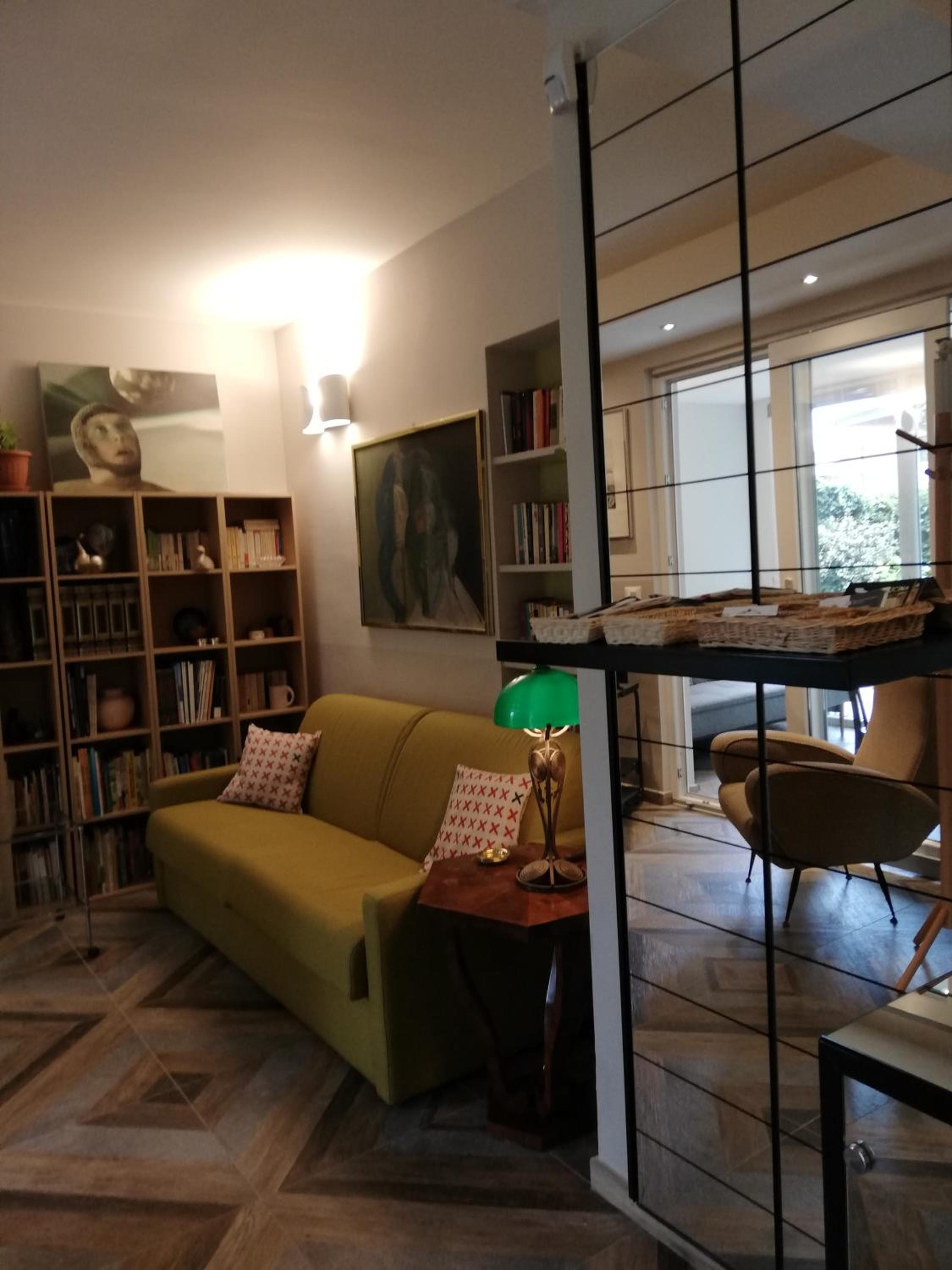 lounge