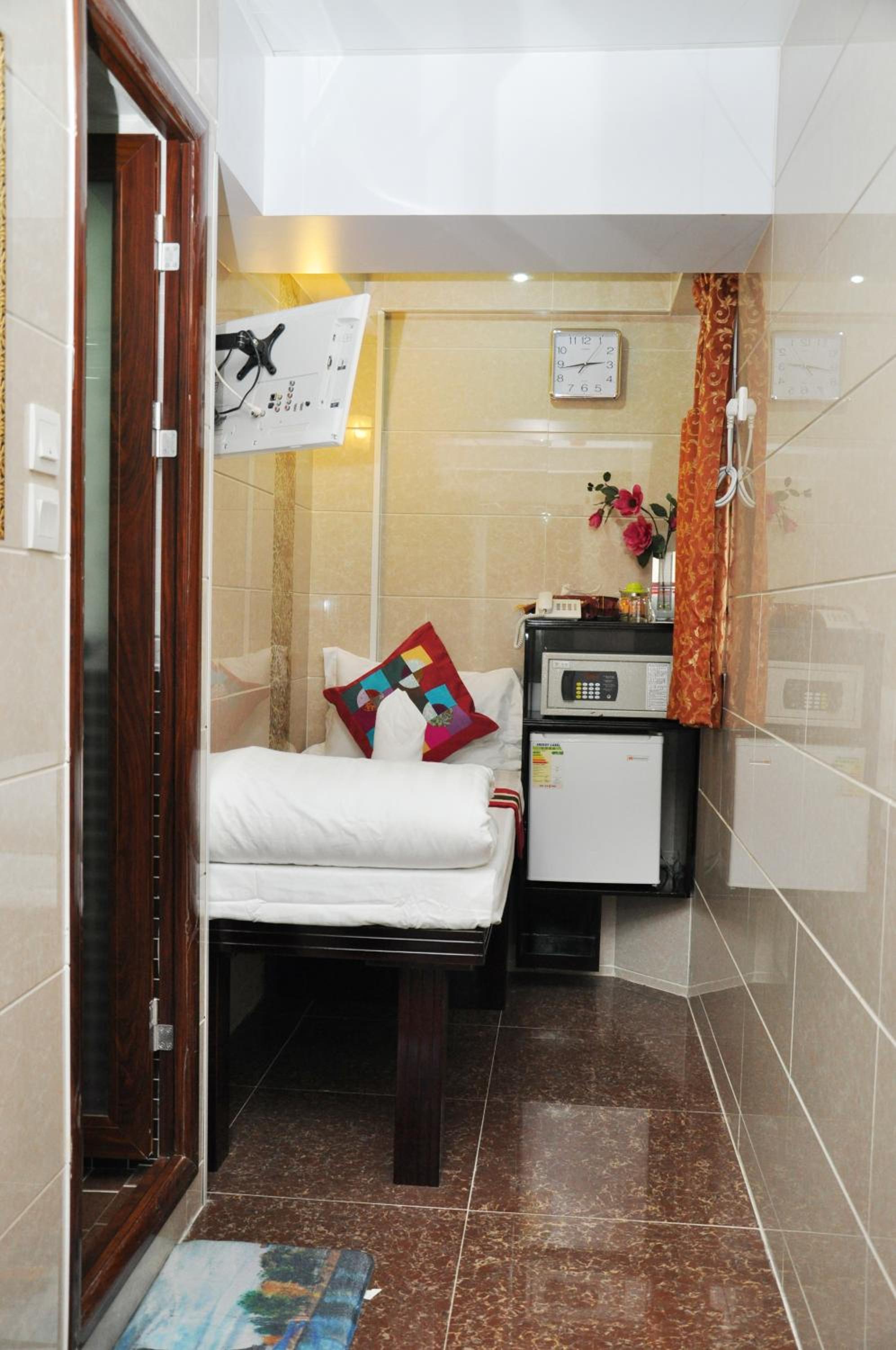 Pearl Premium Guest House(10/F)