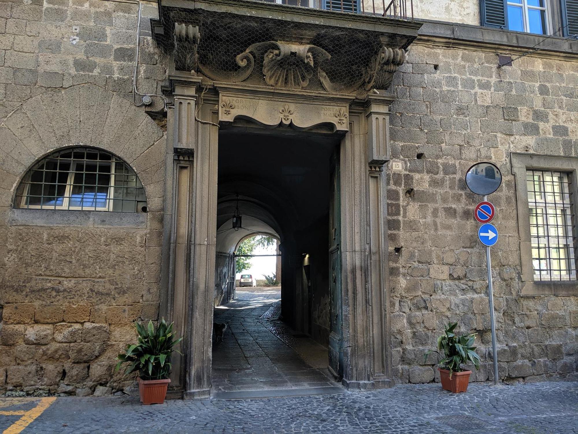 Appartamento La Tana view 2