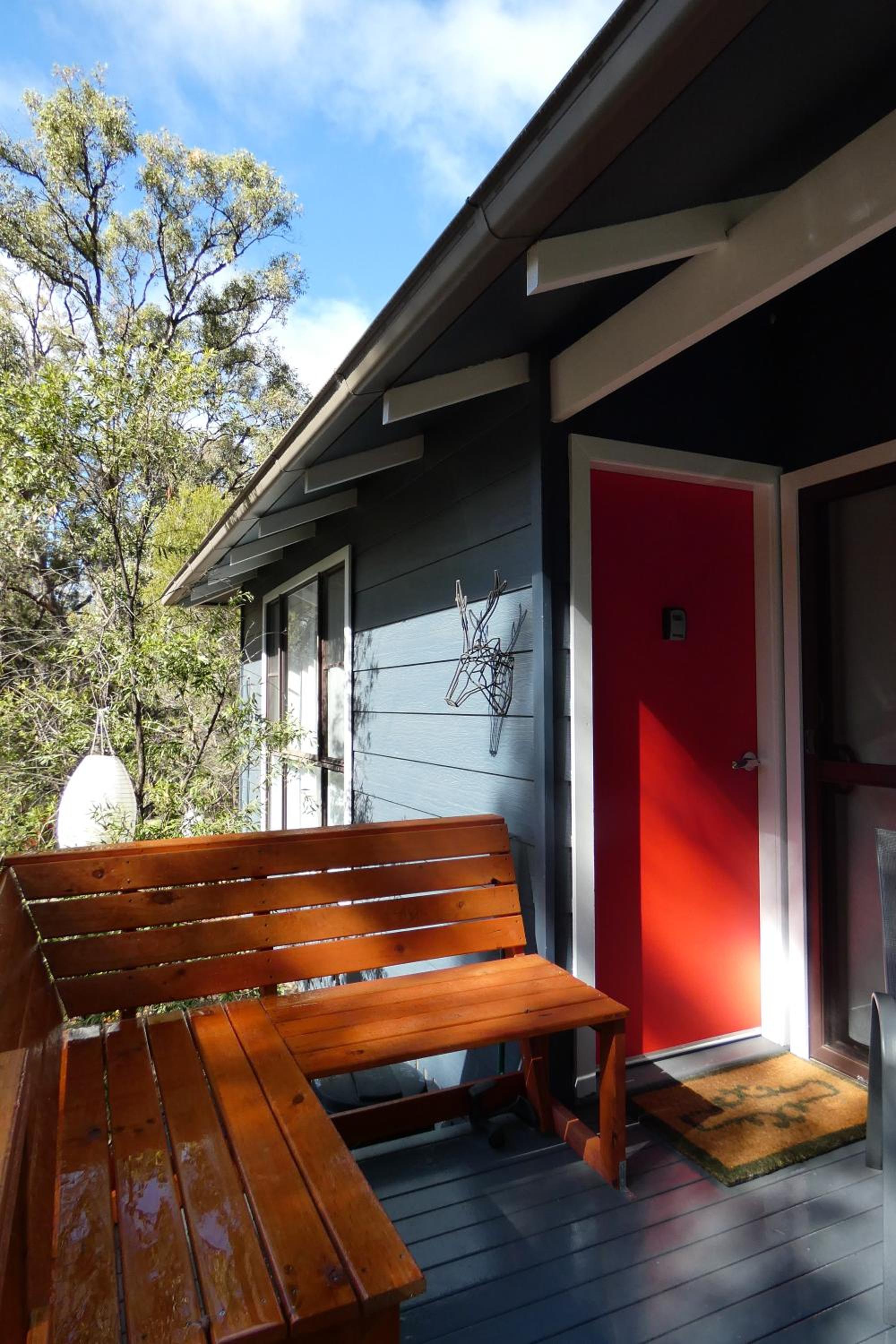 Bandalong Cottages