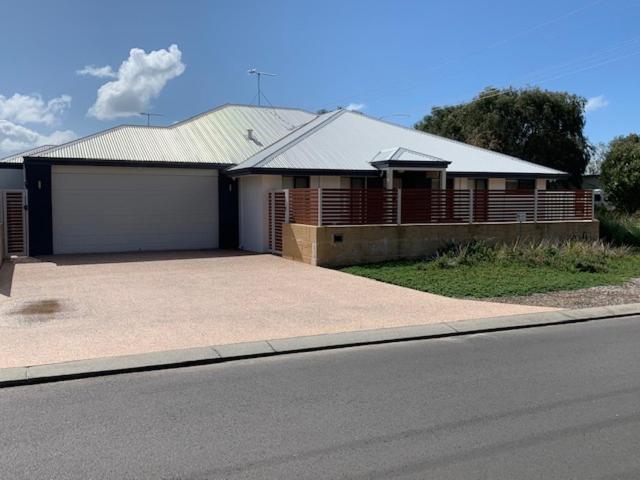 Hotel Carpe Diem South - Image 1