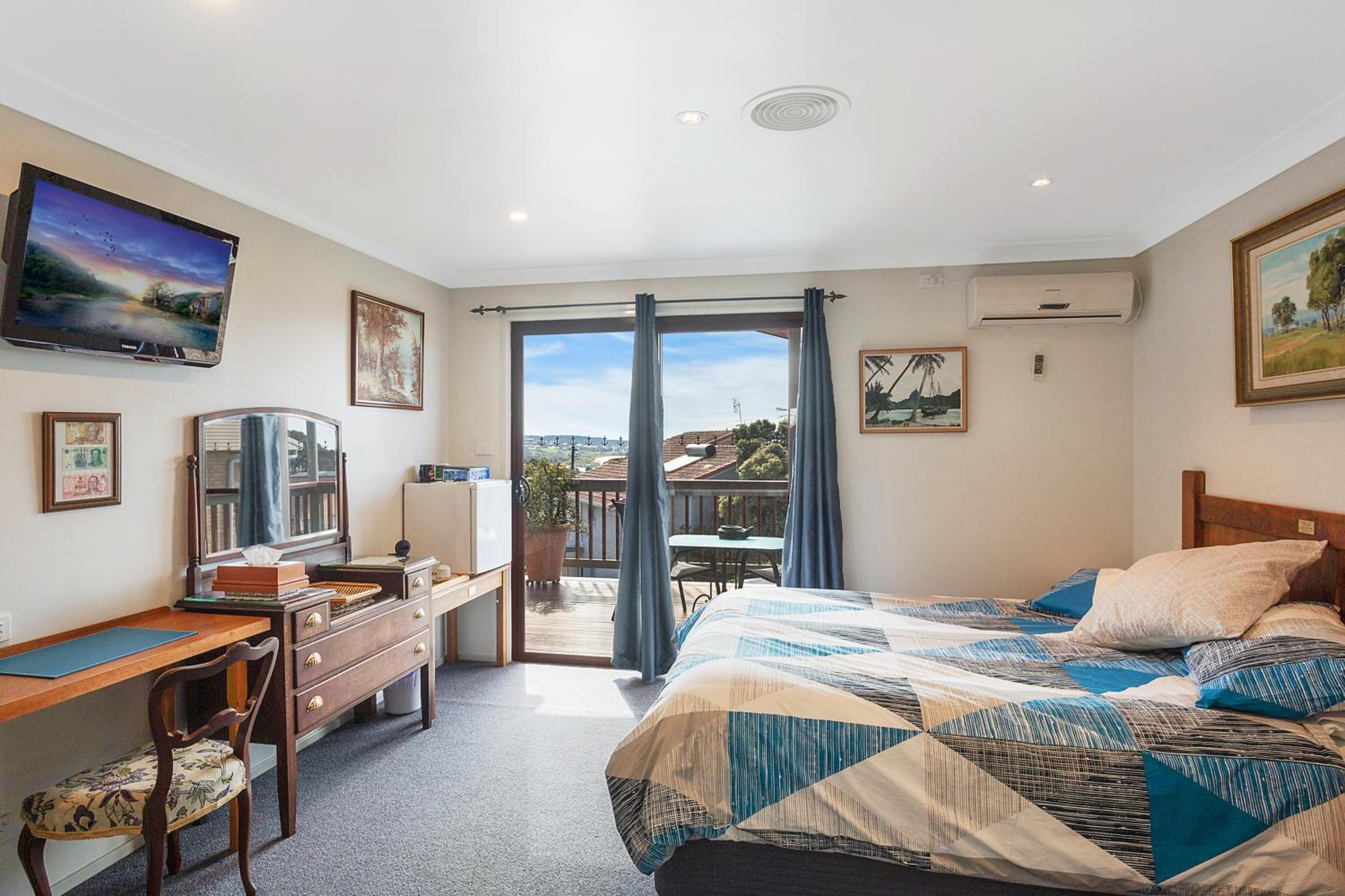 Anchors Aweigh - Adult Guests Only view 5