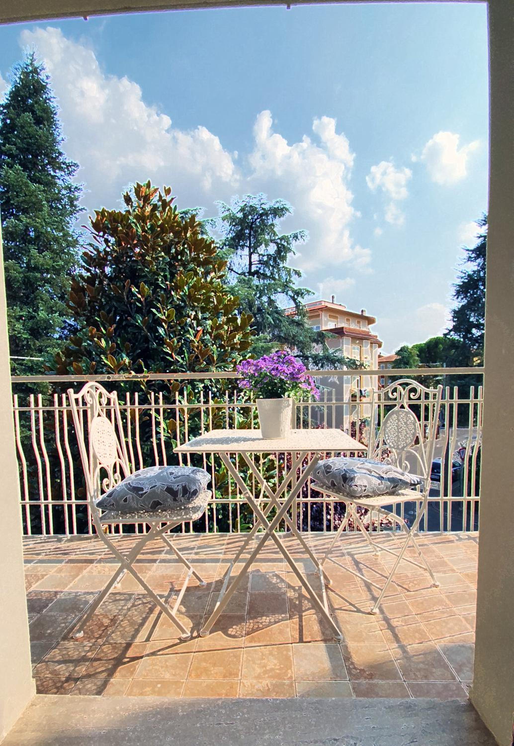 Residenza Chiara en Forlì — balance & terrace