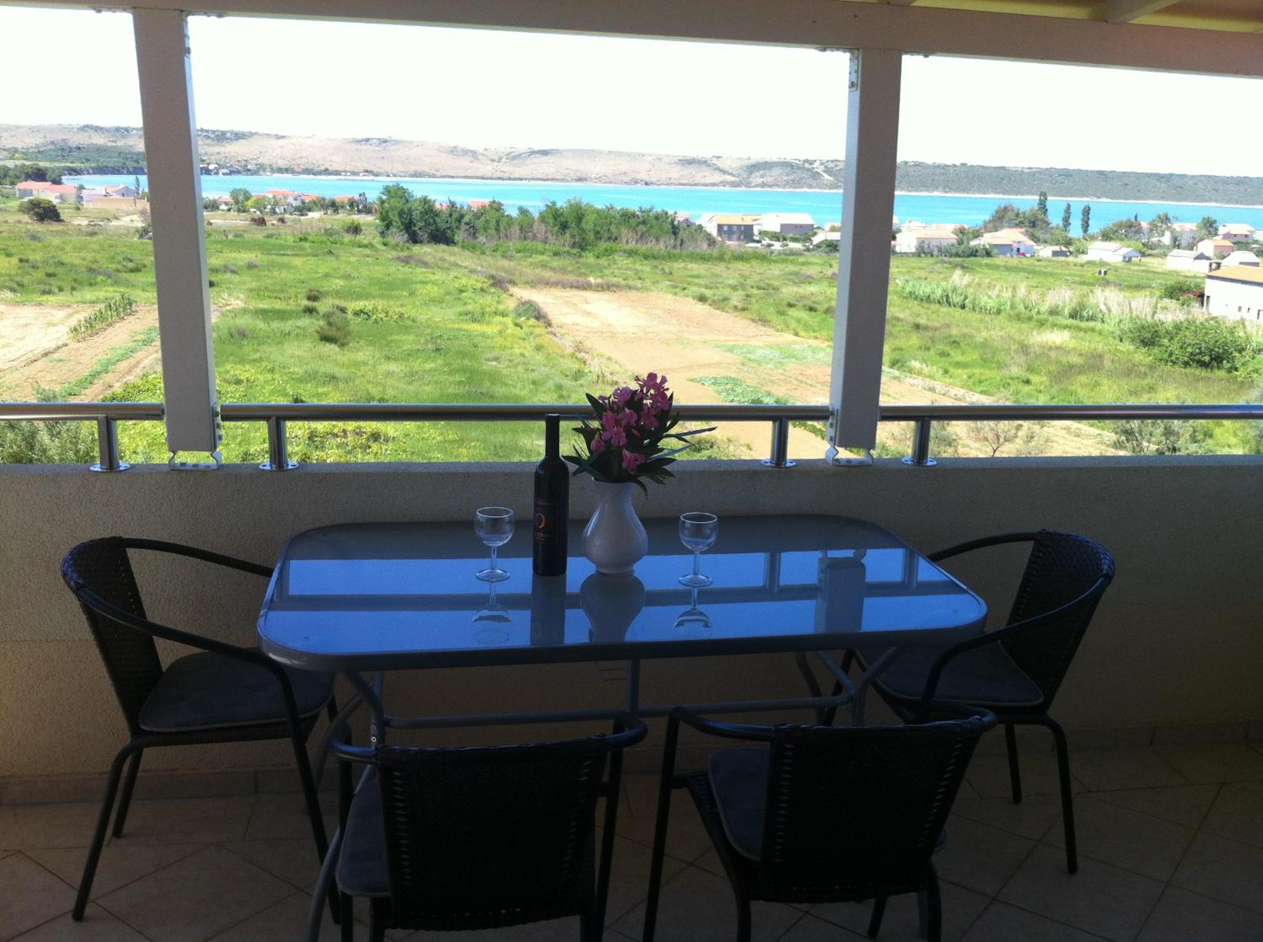 Photo 38