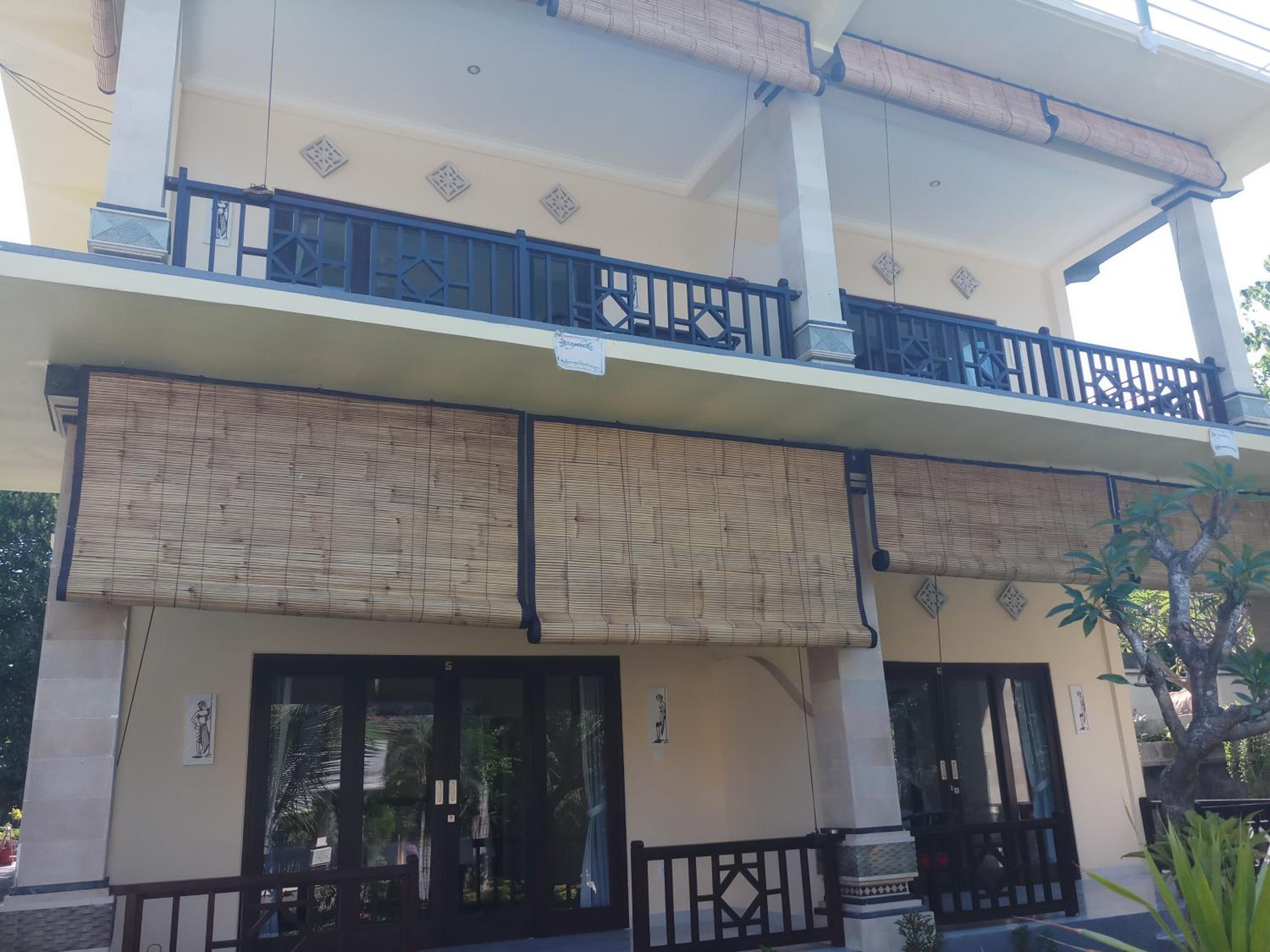 Bintang Beach Villa