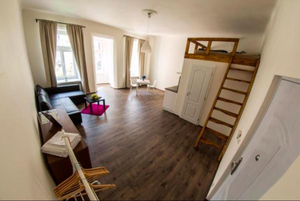 Wow Wow Apartment