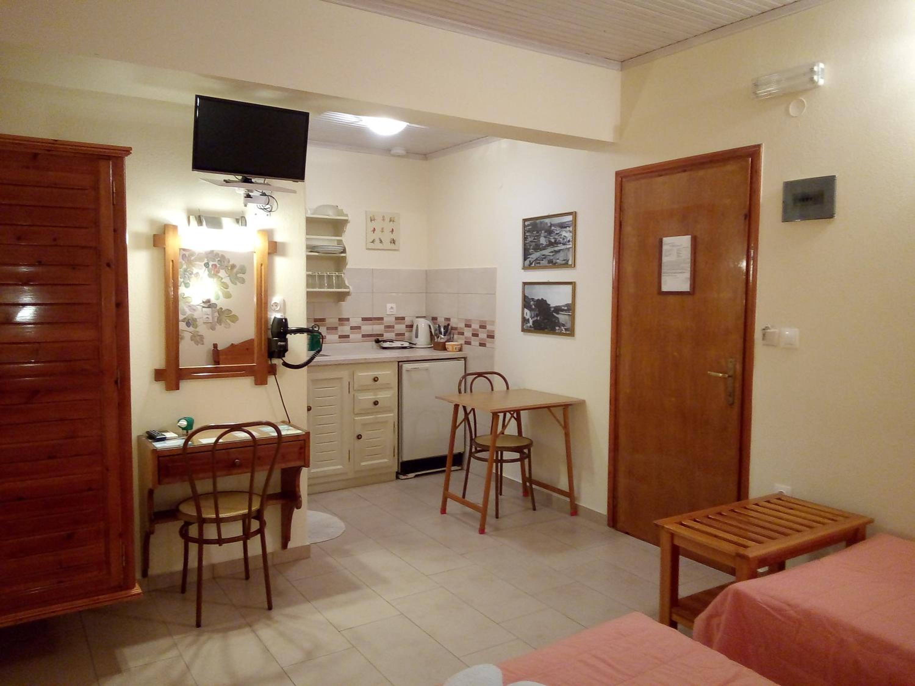 Photo 23