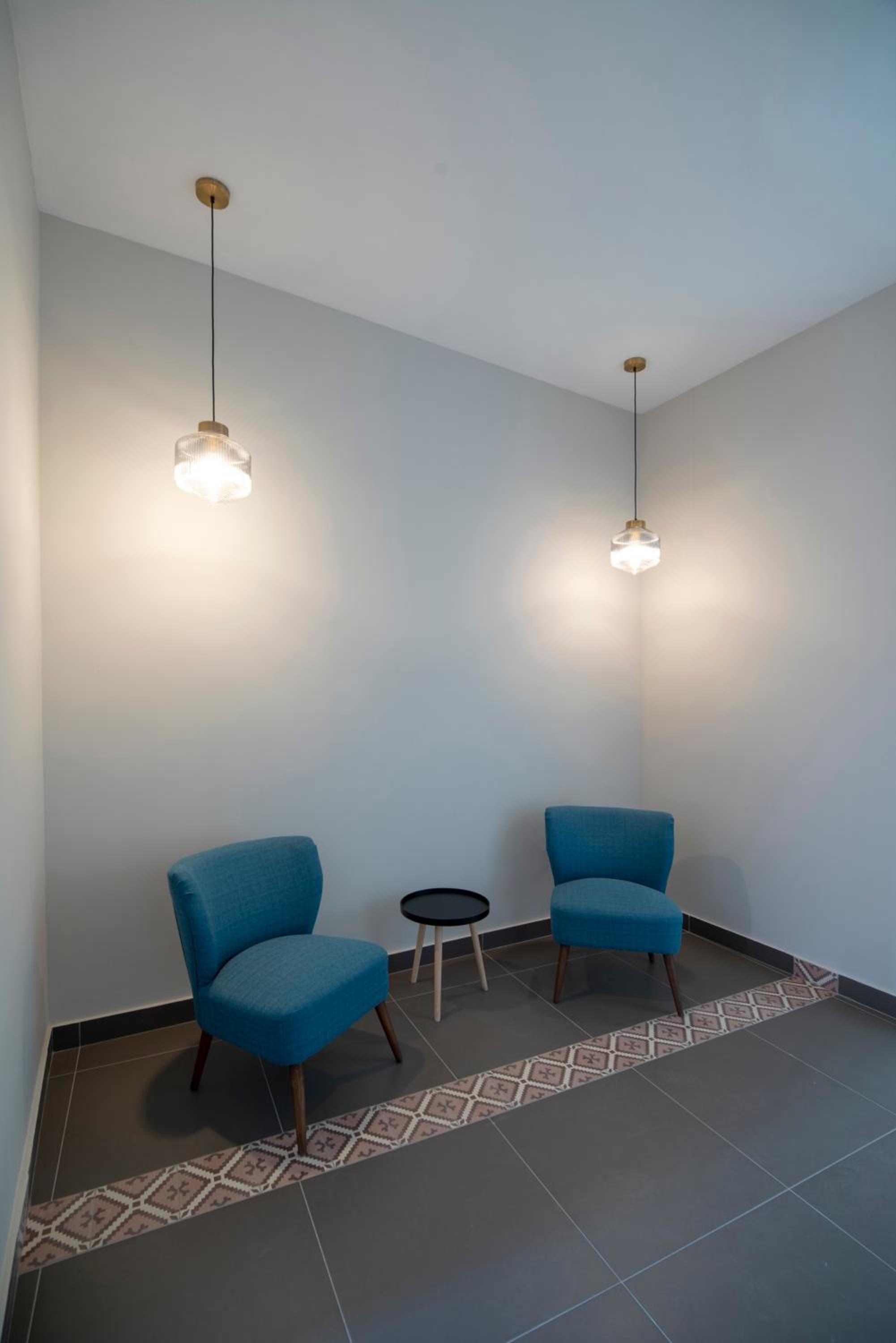 Plaka Arch Suites