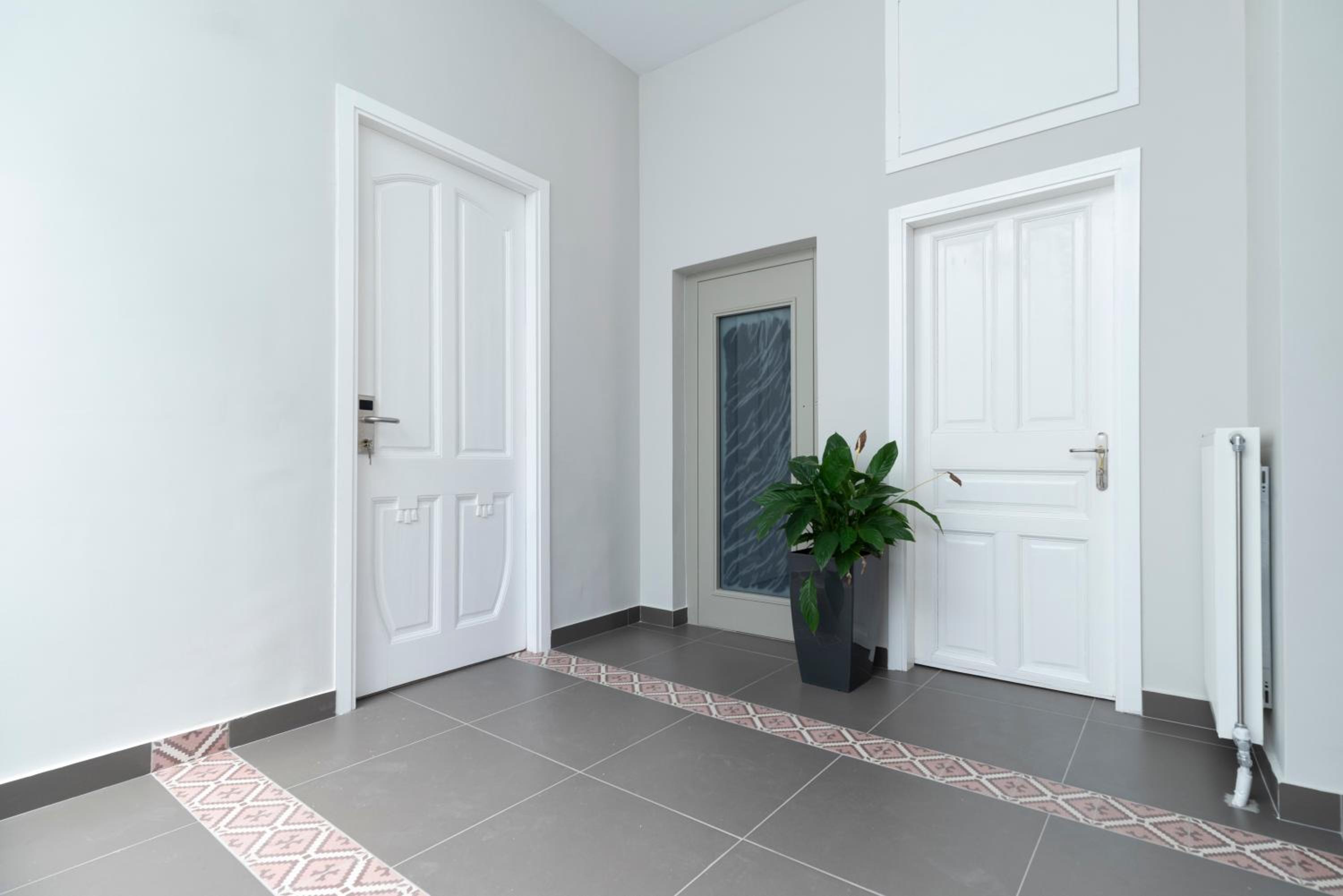 Plaka Arch Suites