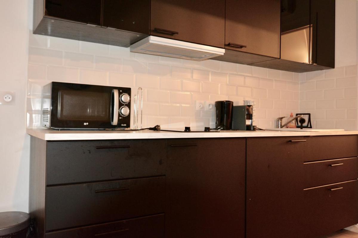 ARC DE TRIOMPHE-CARNOT Luxury & Design