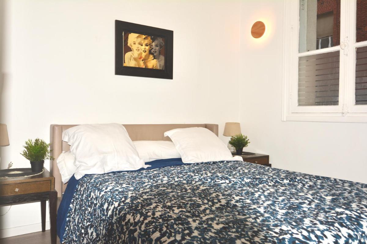 ARC DE TRIOMPHE-CARNOT Luxury & Design