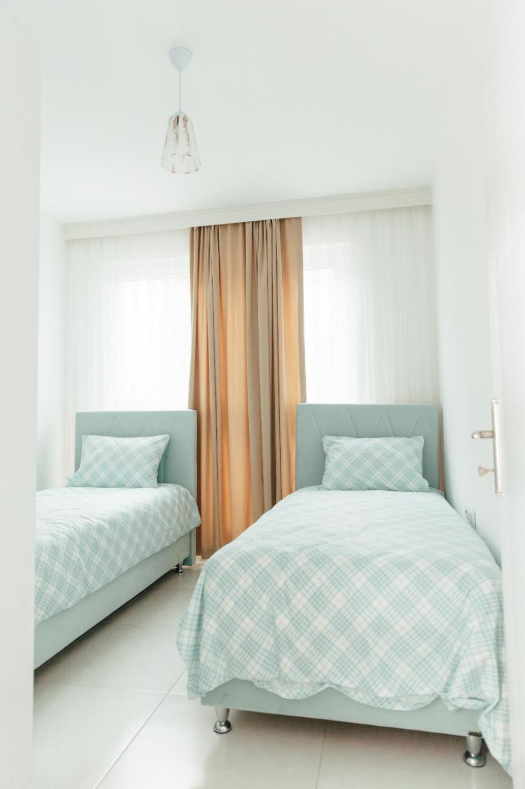 Sare Suites Downtown - Image 33