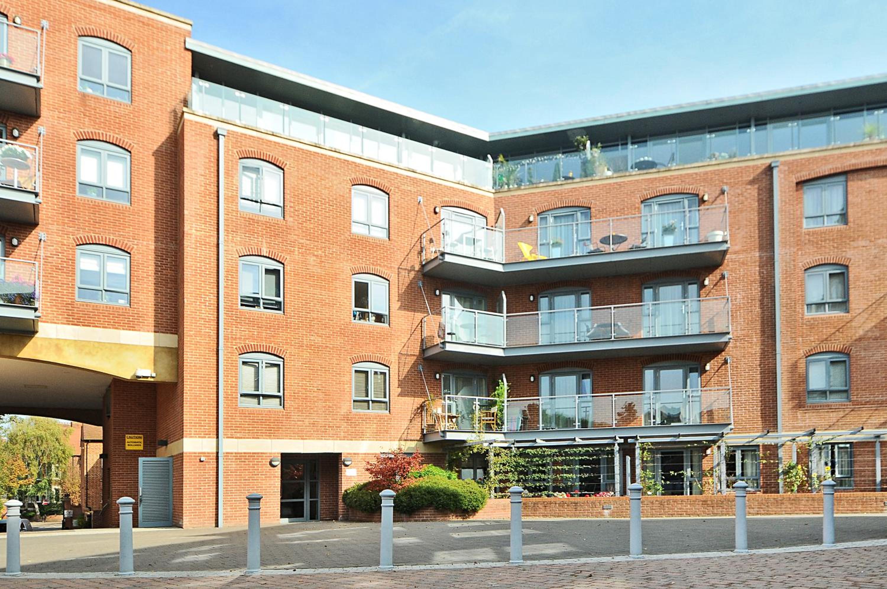 Oxford Vacations - Two-bedroom apartment in Jericho (oxskfh) - Property Image 13