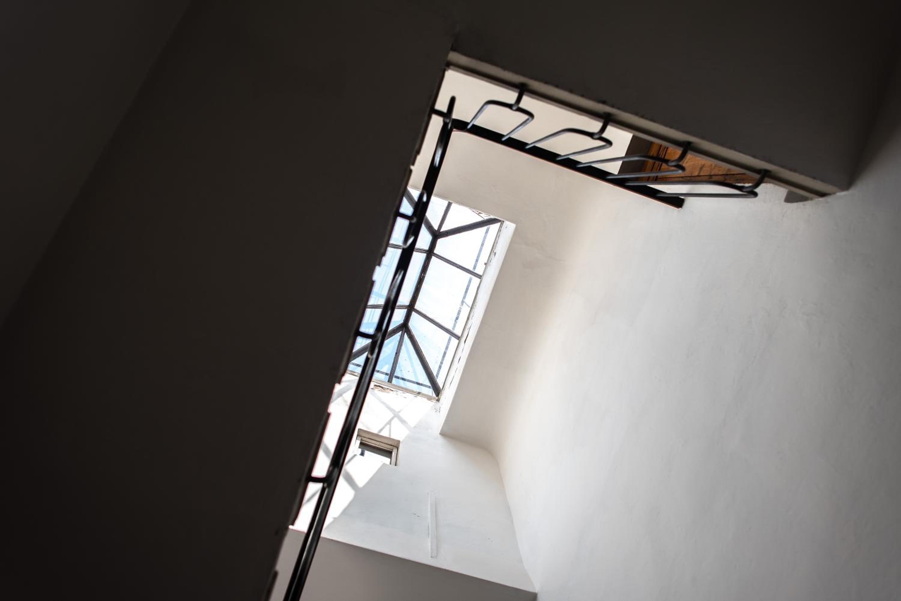 Frescobaldi Modern Loft